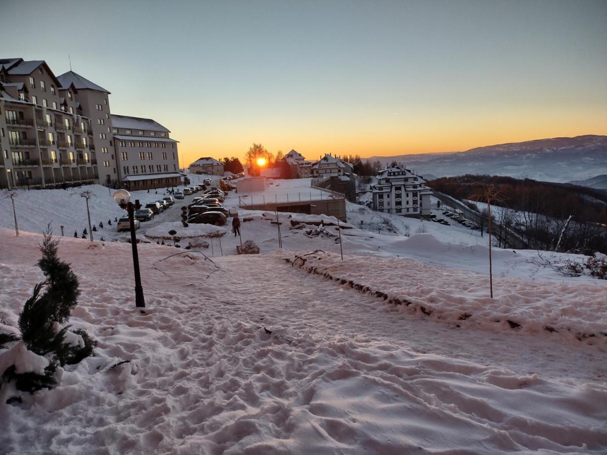 Ferienwohnung Milmari Kop N10 Kopaonik Exterior foto